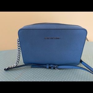 Michael Kors  cross body purse